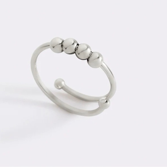 Mint&Lilly Jewelry - Elegant Silver Beaded Fidget Ring